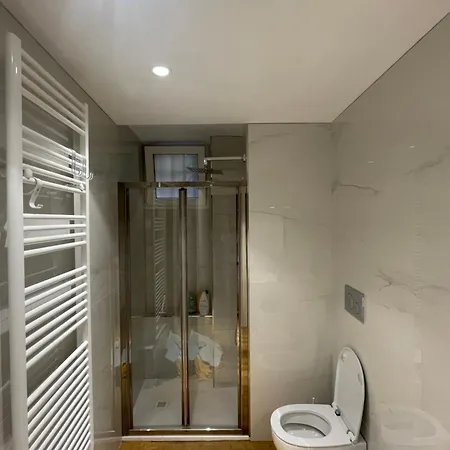 Visconti Di Modrone 18 Apartmán